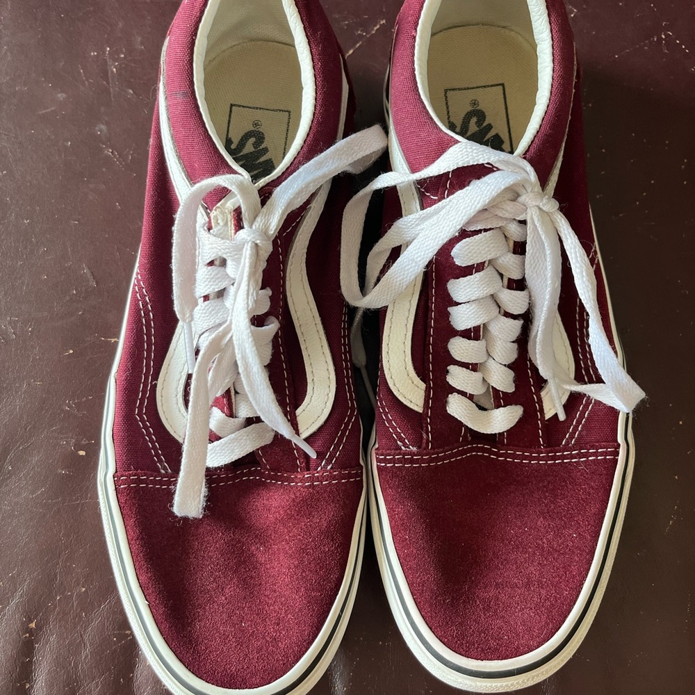 Vans Shoes Maroon Men’s Size 7.5